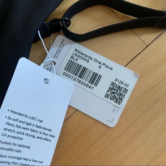 Lululemon Waterside Swim One-Piece - Picture 7 of 8